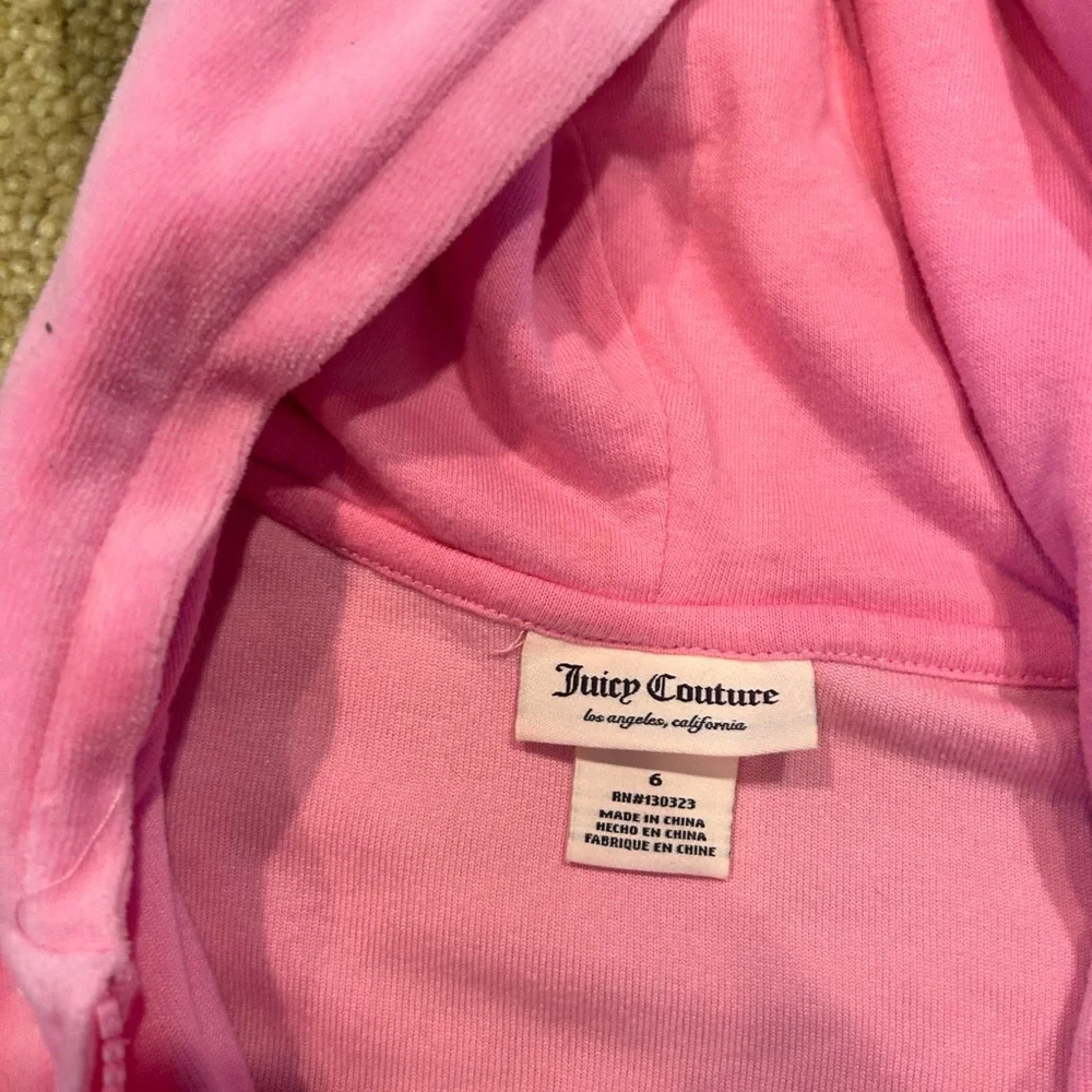 Juicy Couture Pink Y2K Velour Zip Up Jacket Hoodie Sweatshirt Girls Kids Size 6